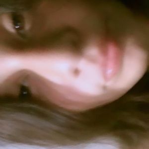 Meet your Posher, Yvette